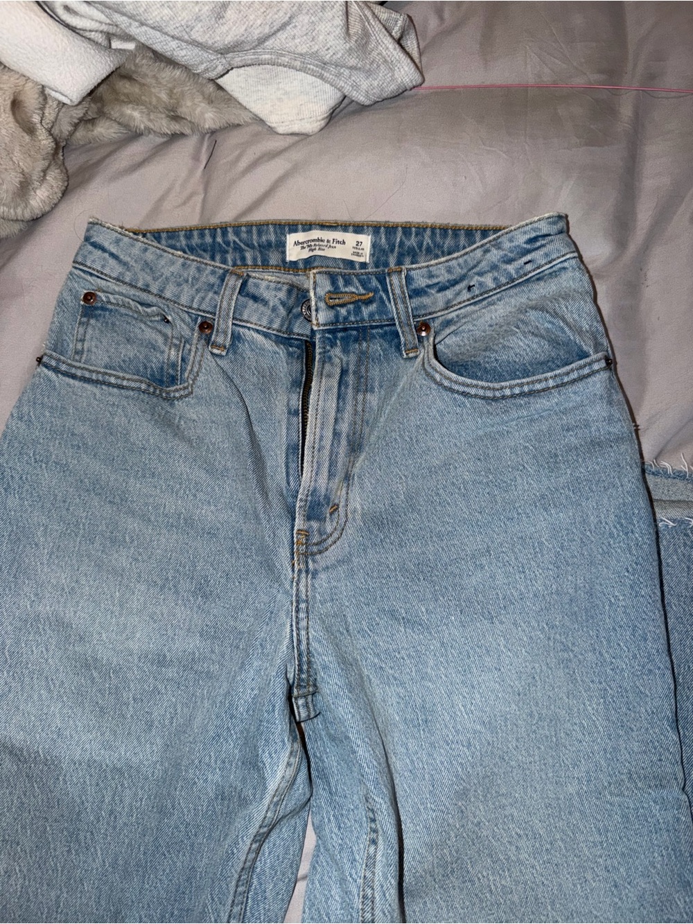 Abercrombie & Fitch Light Wash High-Rise Women's Jeans Curve Love 90s relaxed